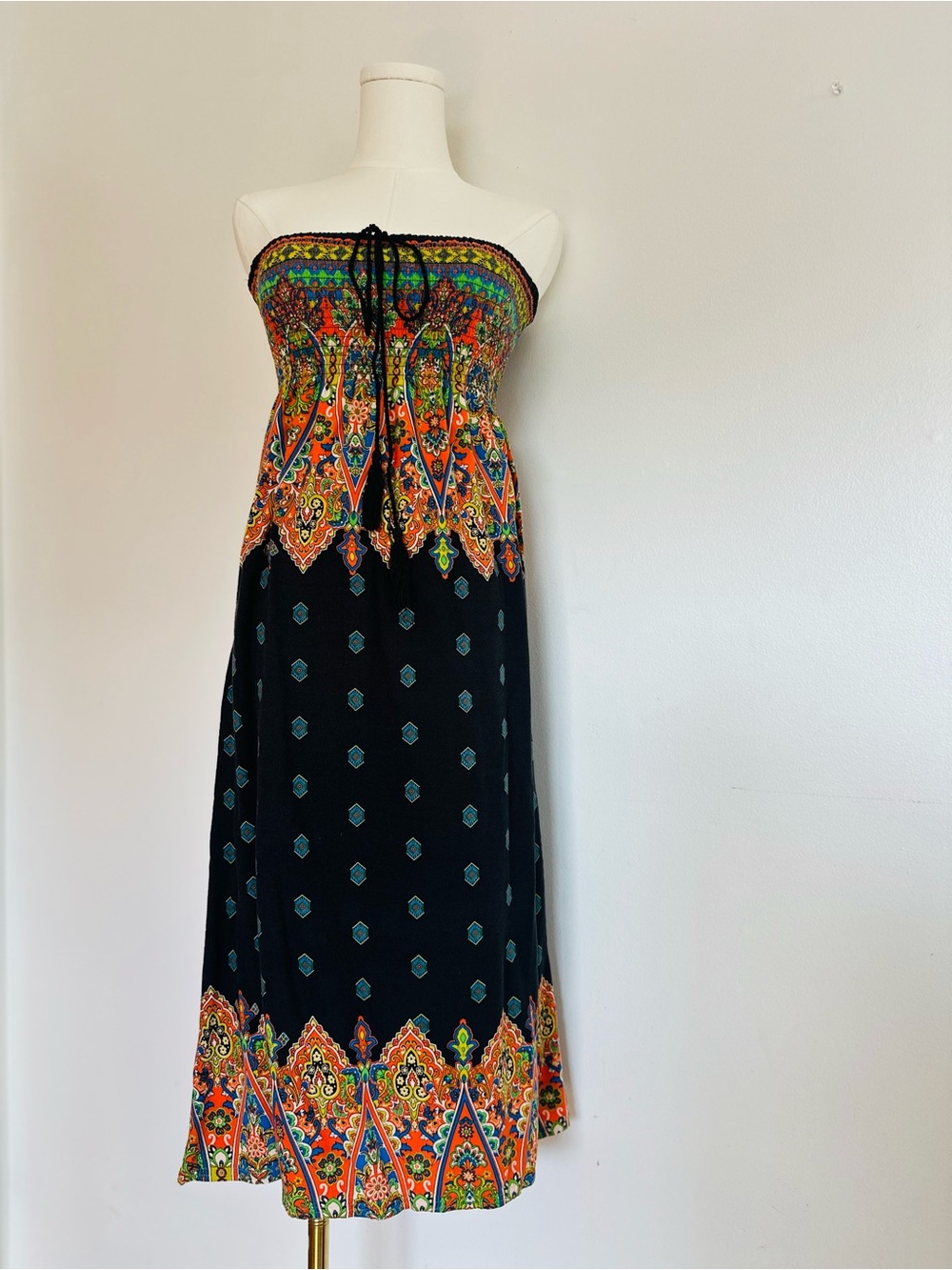 Flying Tomato Paisley Smocked Strapless Boho Midi Dress Black 100% Rayon Size M